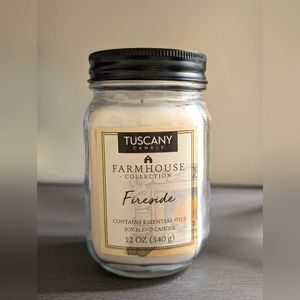 Tuscany candle farmhouse - Fireside